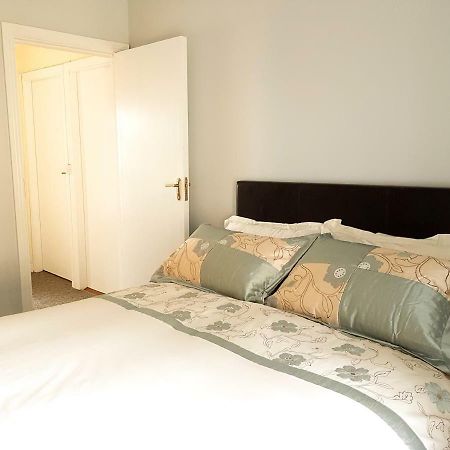 Townhouse In Centre Of Cobh Apartamento Exterior foto